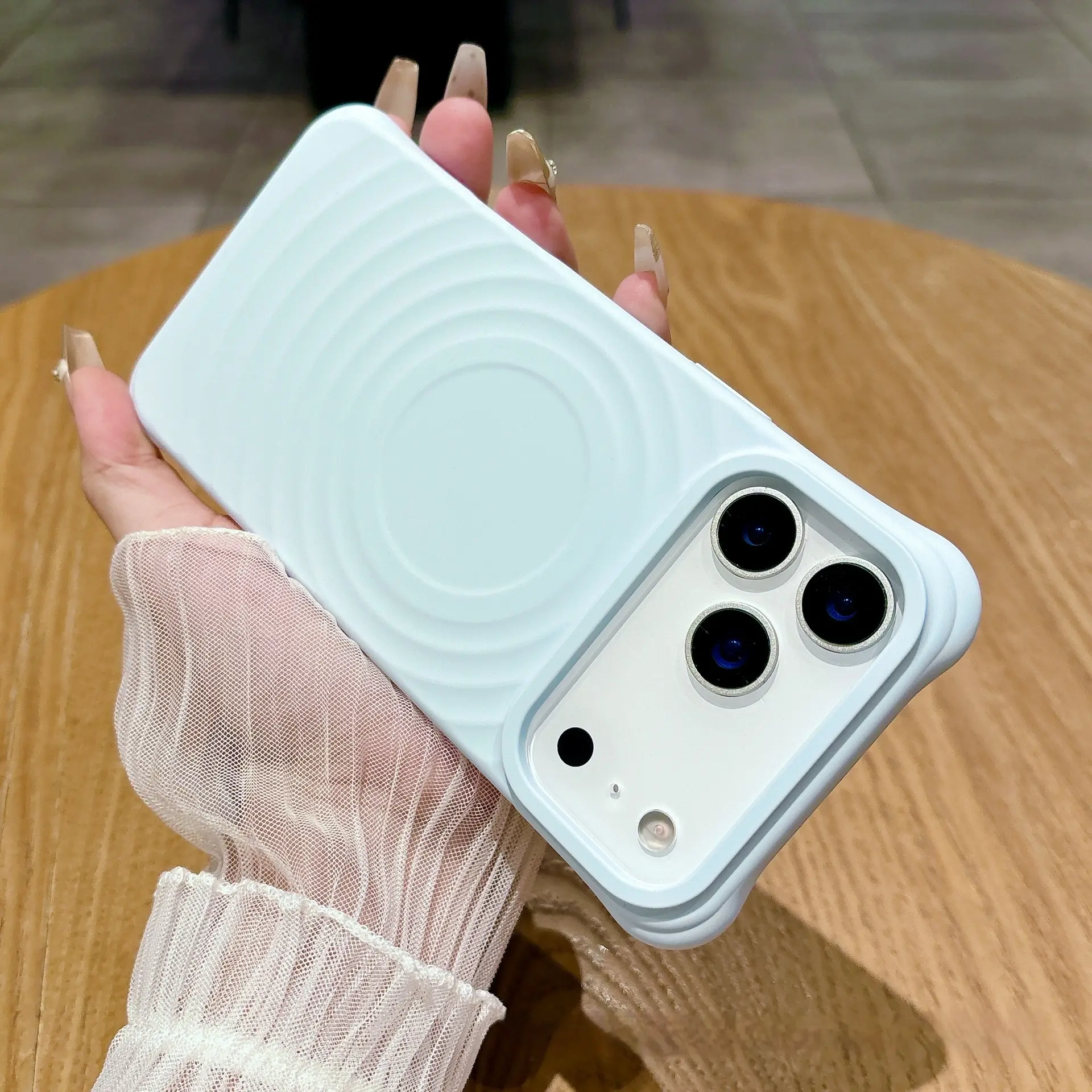 Wave Ripple Pattern Magnetic Suction Phone Case Liquid Silicone Simple