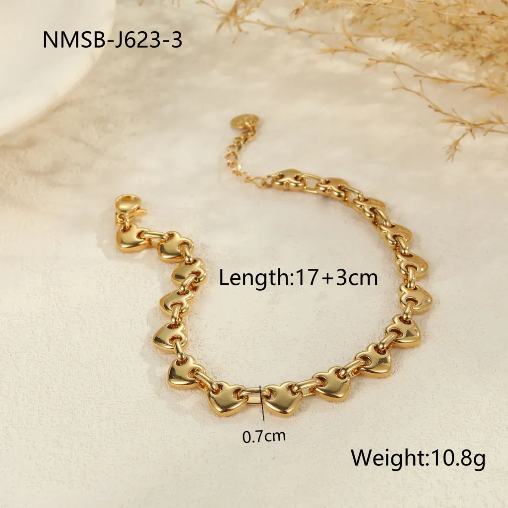 Hollowed-out Heart Bracelet Non-fading Simple Temperament - Gold