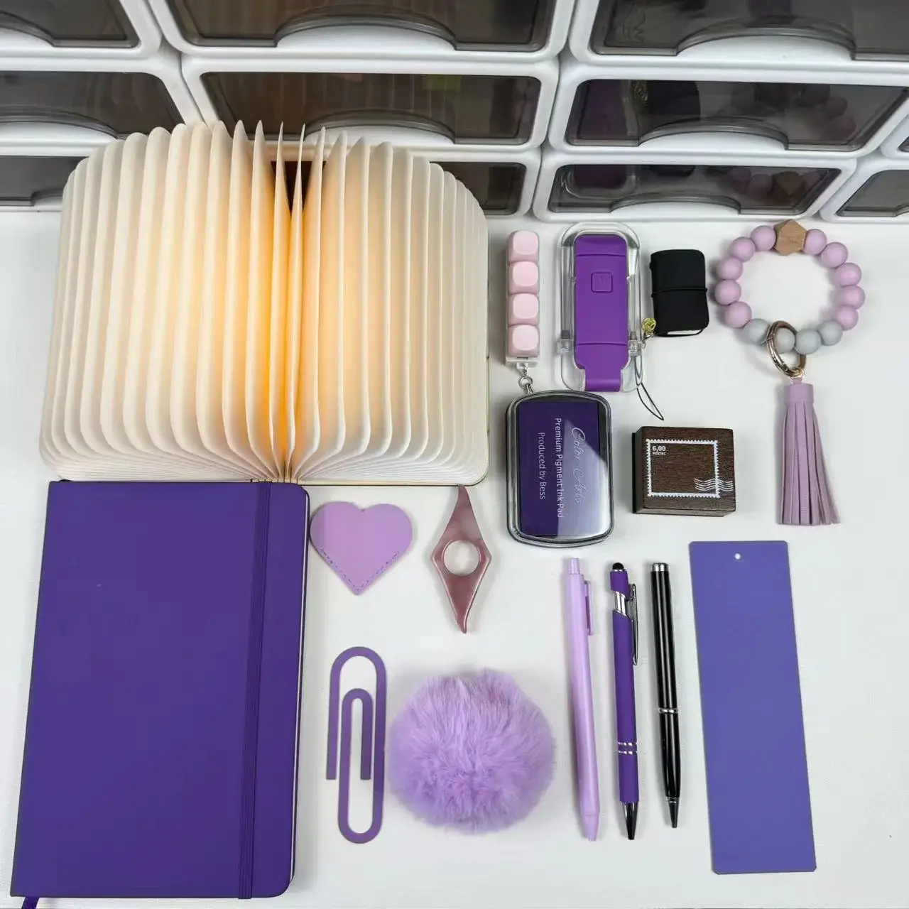 16 Pcs Ladys Home Basic Bookish Bundle