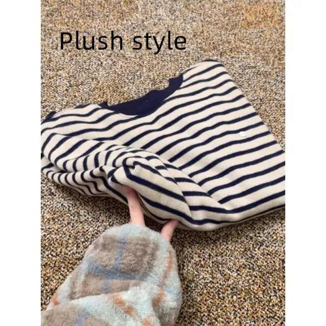 Women's American style Blue Striped Round Neck Loose T shirt Striped With Fleece Lining - Shop at LoveMi