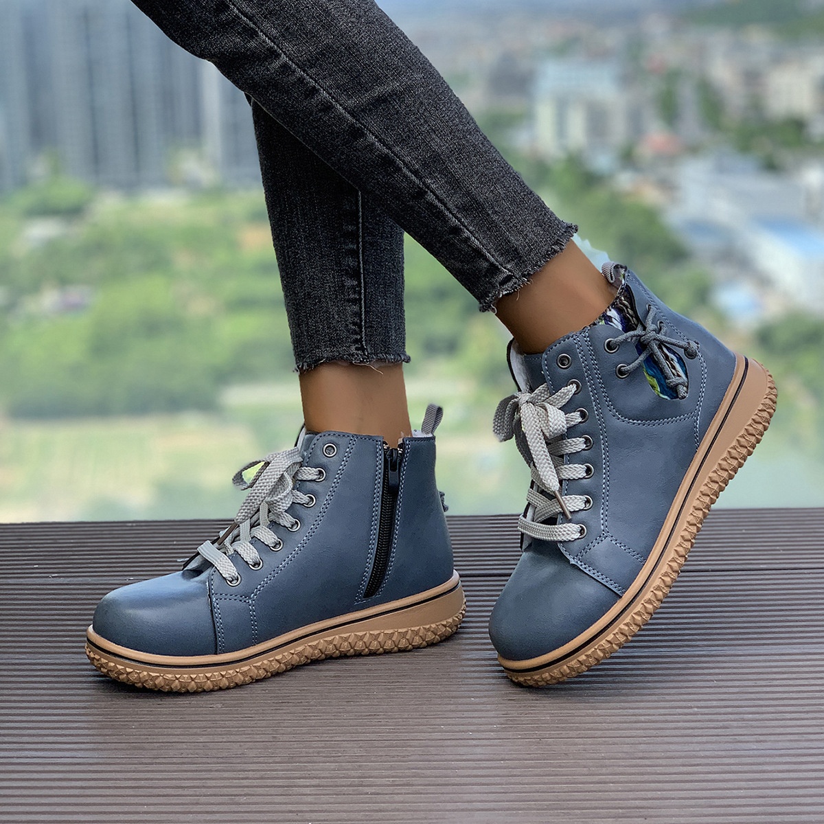 women’s flat heel Martin boots