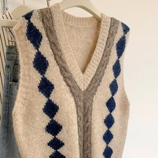 Diamond Lattice Retro Knitted Waistcoat V neck Outerwear Sweater Vest Apricot - Shop at LoveMi
