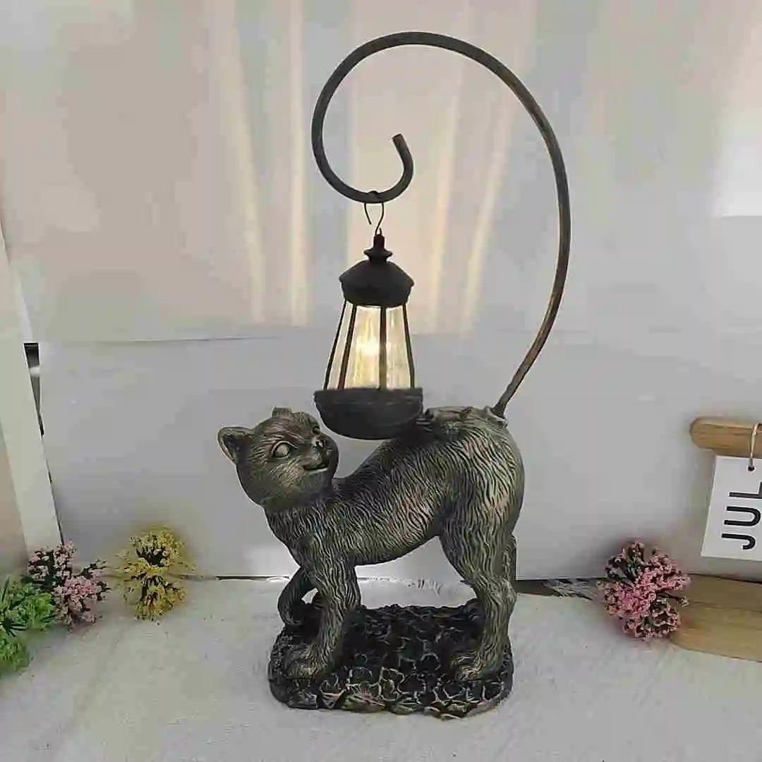 Resin Cat Solar Garden Lamp