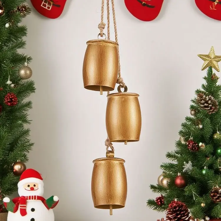 Metal Retro Jingling Bell Pendant Hemp Rope