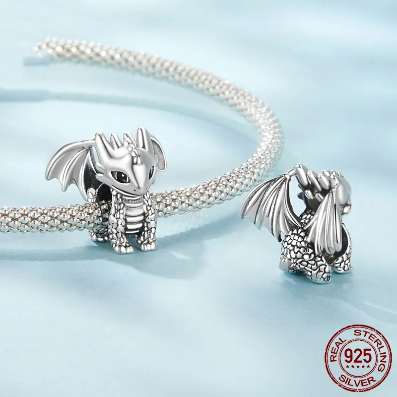 S925 Sterling Silver Exquisite Three-dimensional Flying Dragon