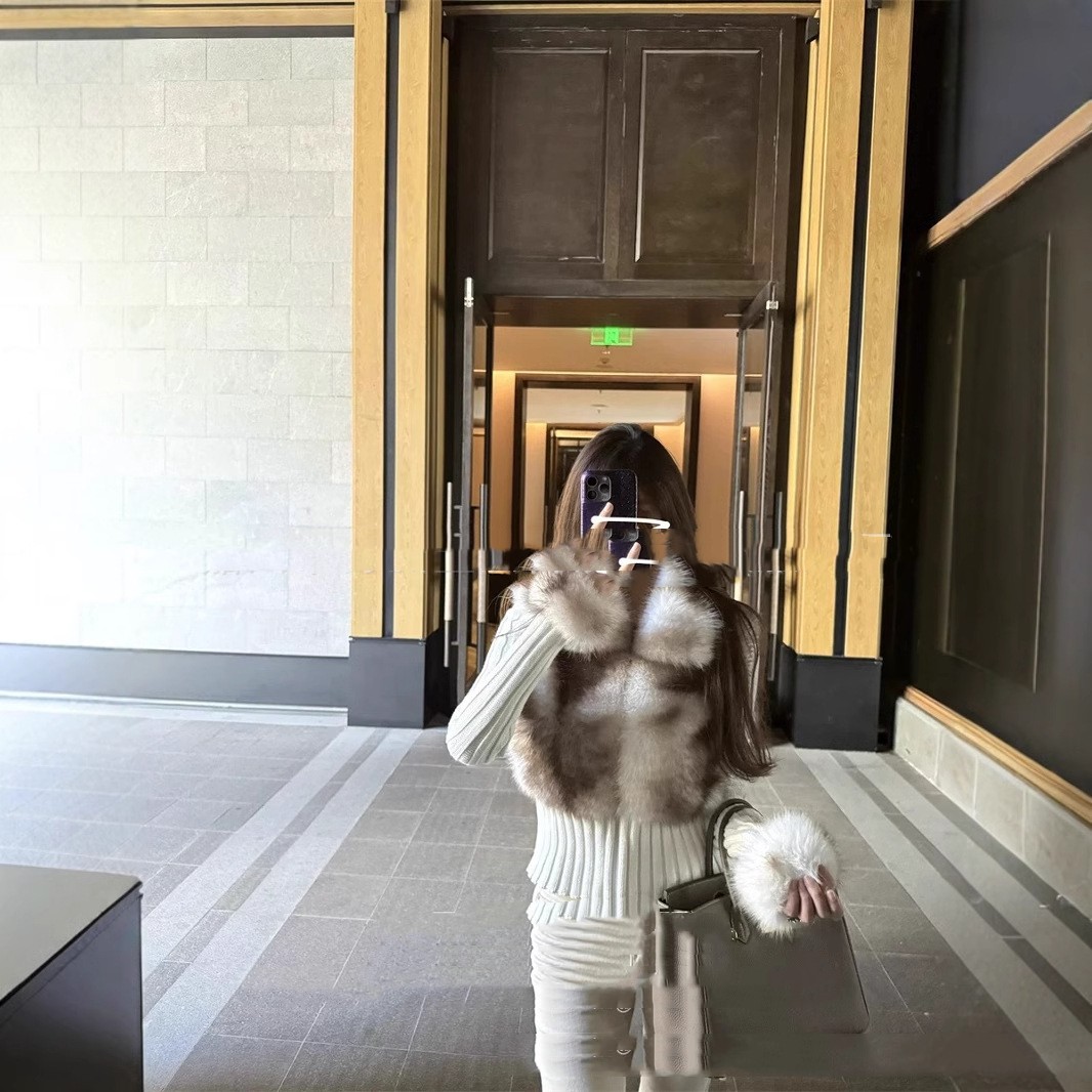 Knitted Cardigan Environmental Protection Plush Zipper Slim Fit