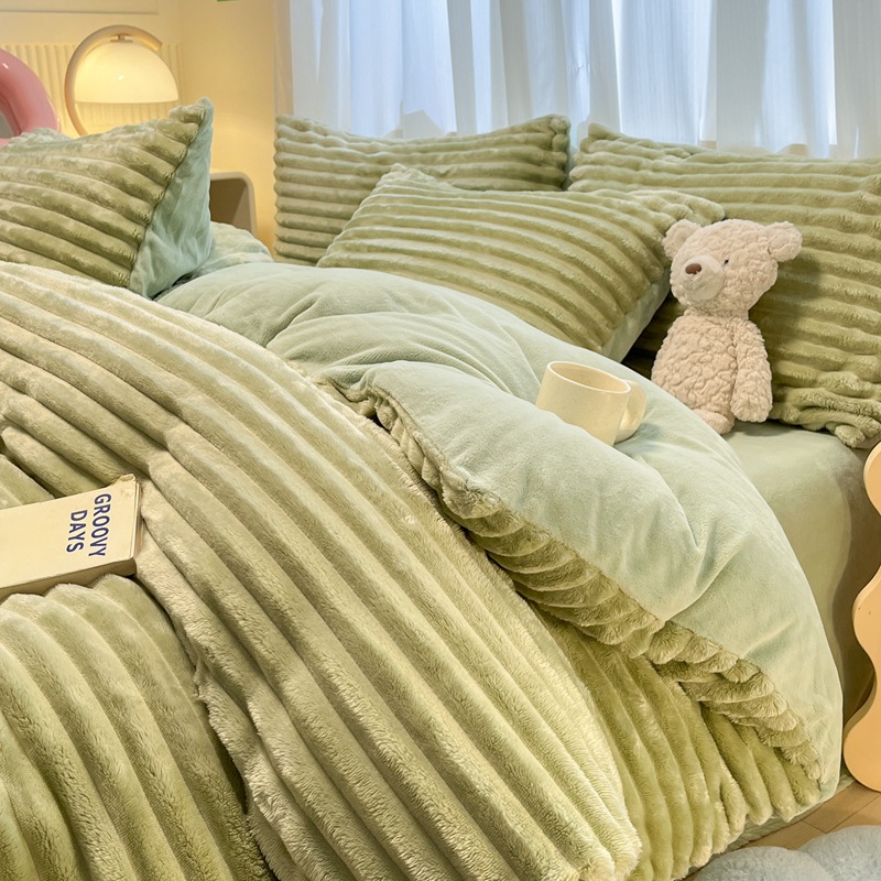 High-end Dehaired Angora Milk Fiber Bed Thickened Blanket - Image 7