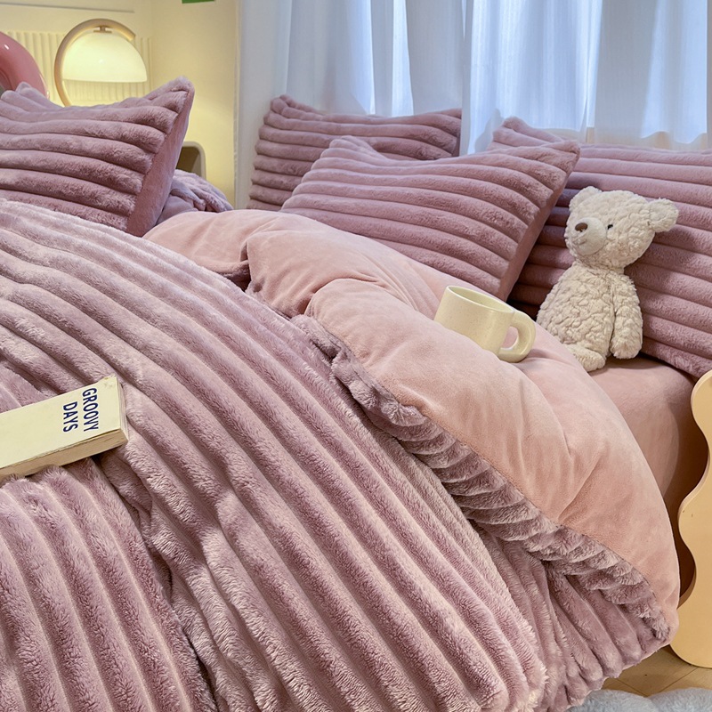 High-end Dehaired Angora Milk Fiber Bed Thickened Blanket - Image 14