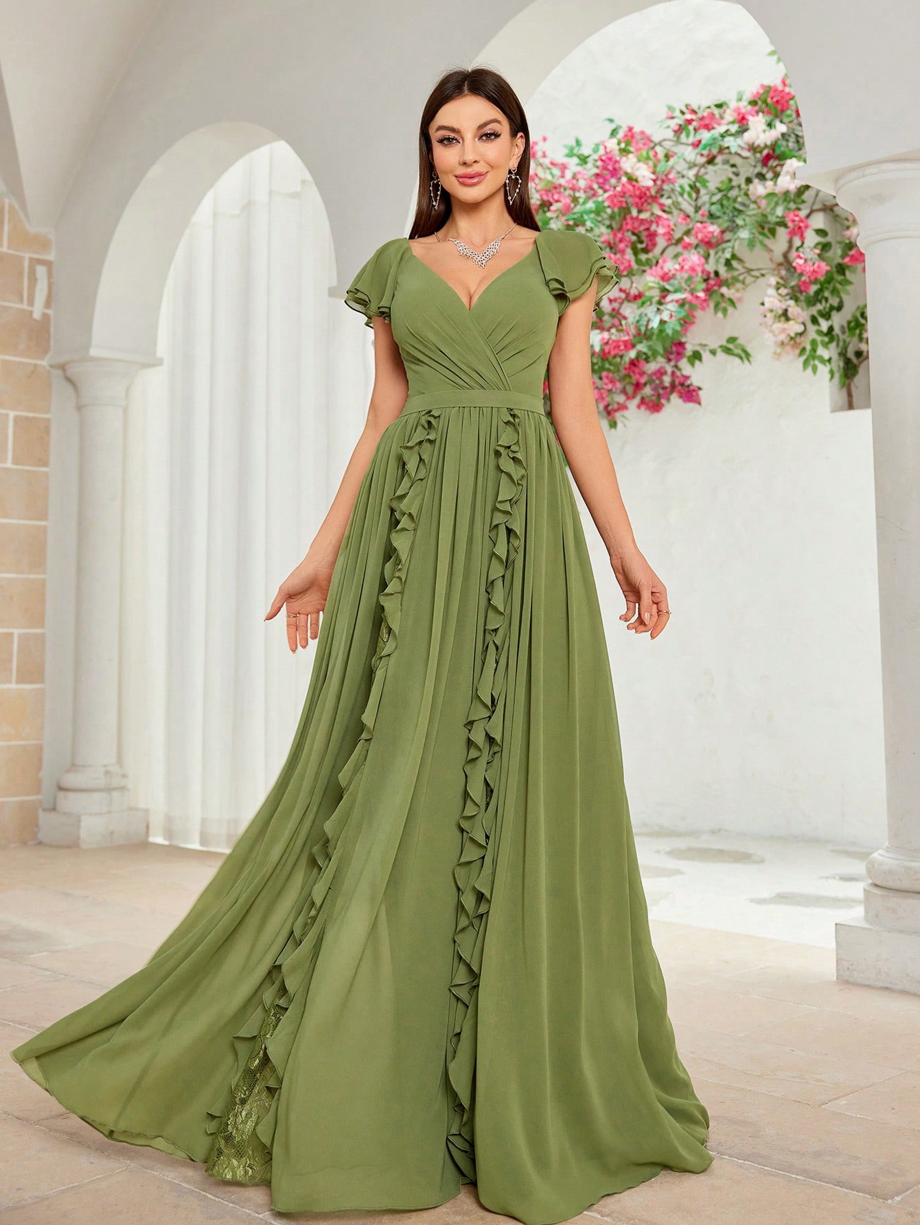 Silk Round-Neck Ball Dress, picture 4 of 7