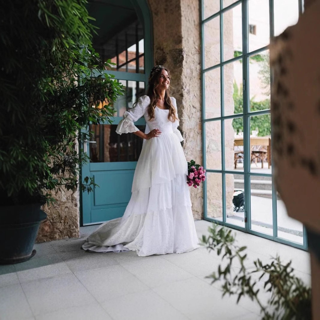 White Long Sleeve Tulle Mesh Bridal Dress