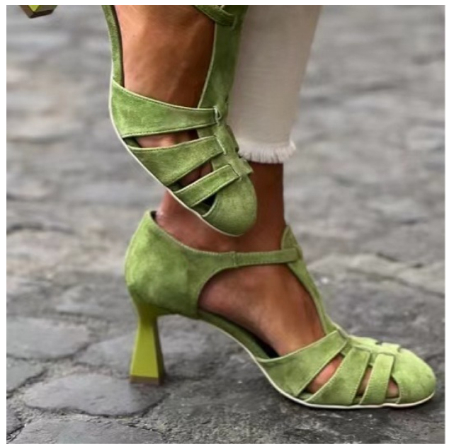 Women’s Suede Round Toe Shoes