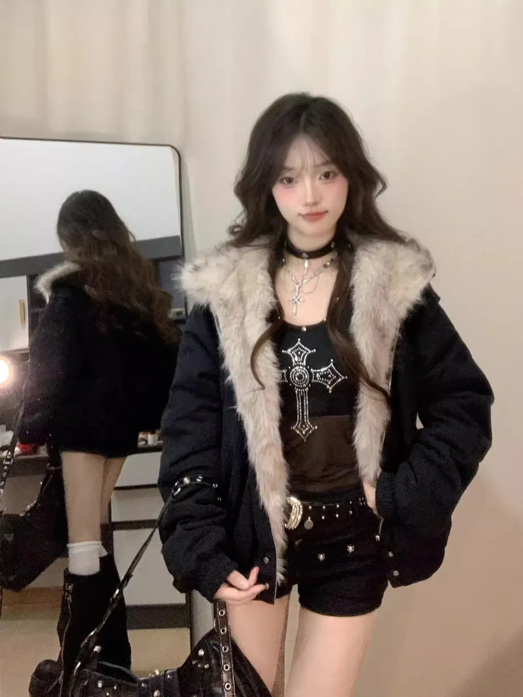 Thickened Fur Collar Hood Cotton-padded Coat For Women - Black Coat