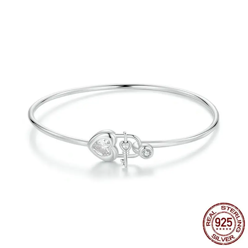 Romantic Heart-shaped Lock Buckle Bracelet 925 Sterling Silver Bracelet