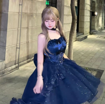 Blaues Biker-Kleid Bild 4