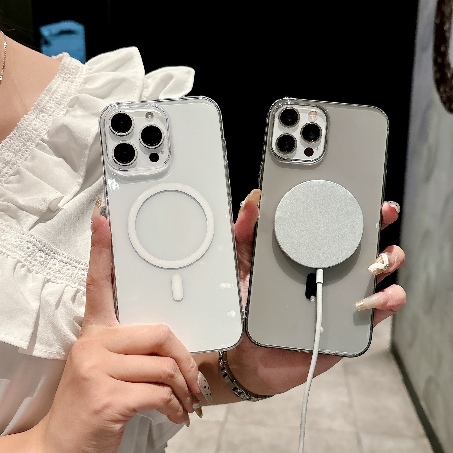 Magnetic Transparent PC Protective Cover Phone Case 80d5f772 5798 4942 A616 4d091d8ed10f