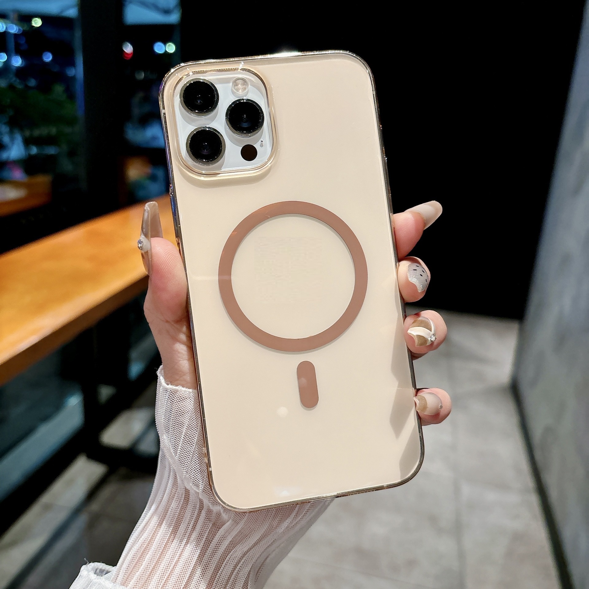 Magnetic Transparent PC Protective Cover Phone Case Be2abe25 56f8 4935 Adeb A931c8b2a203