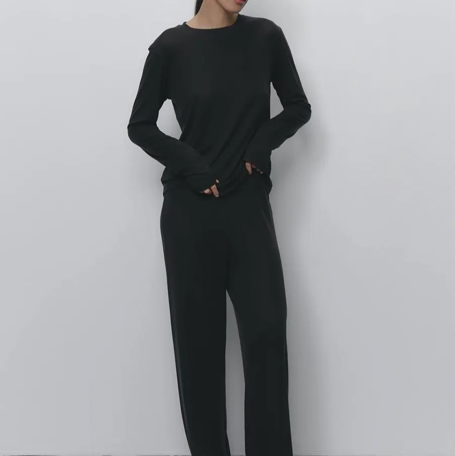Thin Long-sleeve Suit Women's Inner Wear Bandage Dress Slim Fit Versatile Top - Black