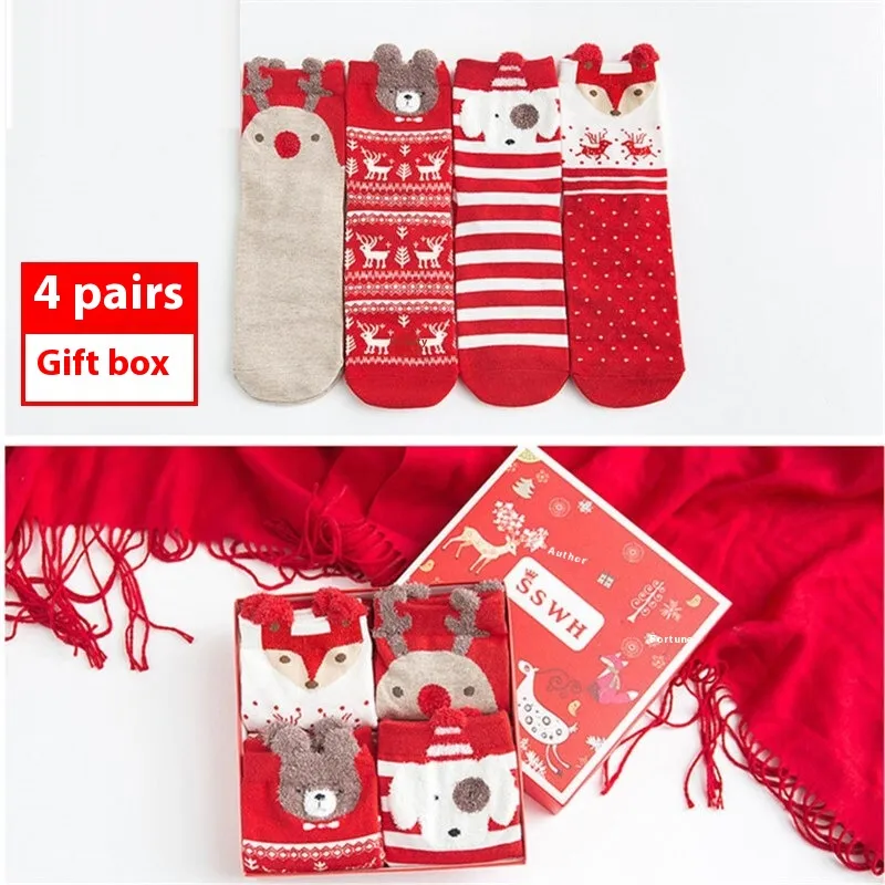 4 Pairs Christmas Gift Box Women's Mid Tube Stockings - Red Bear
