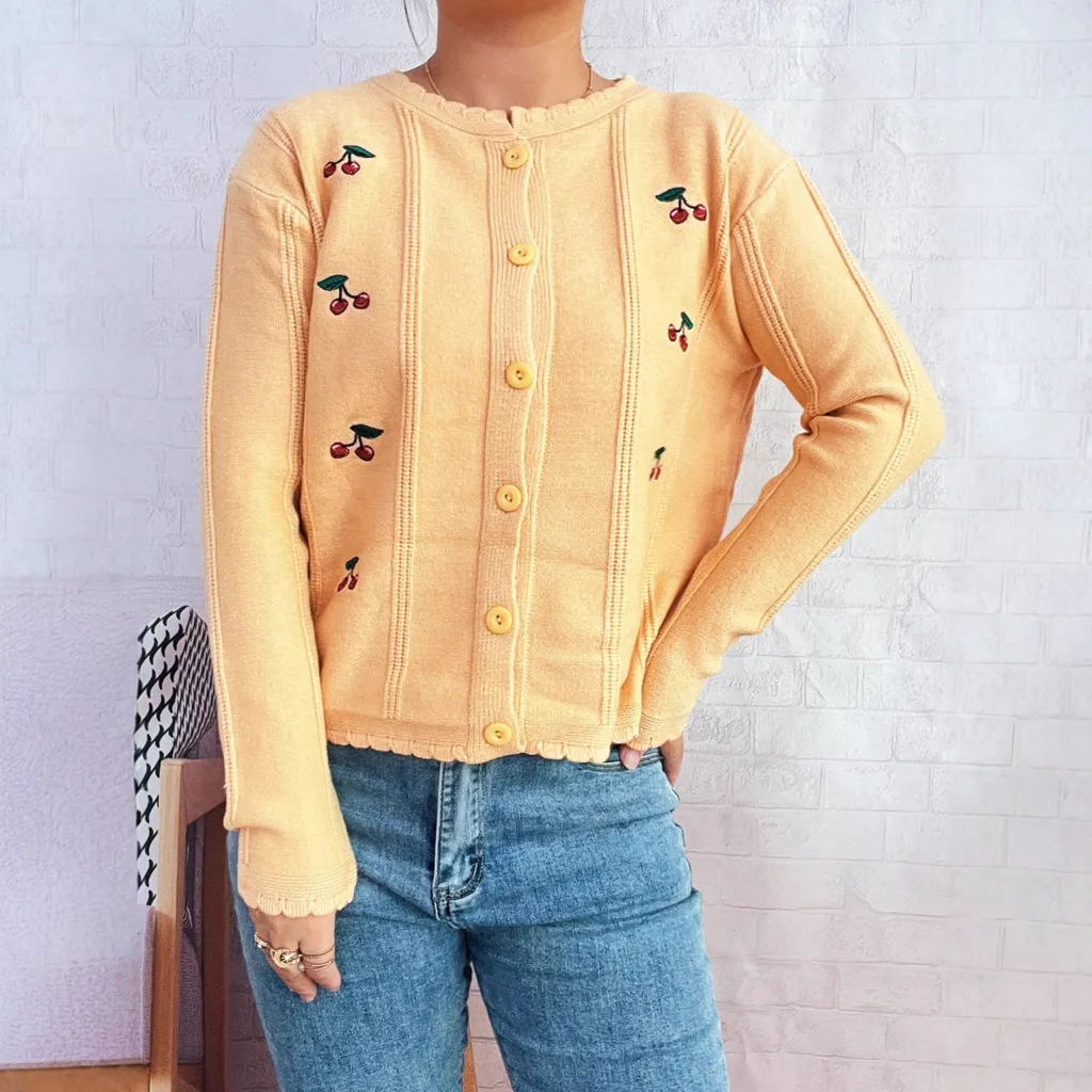 Cherry Embroidered Cute Style Wavy Round Neck Single-breasted Sweater Cardigan - Red - View 1