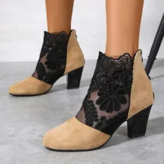 Fashion Lace Round Toe Women's Thick Heel Shoes - Apricot - View 1