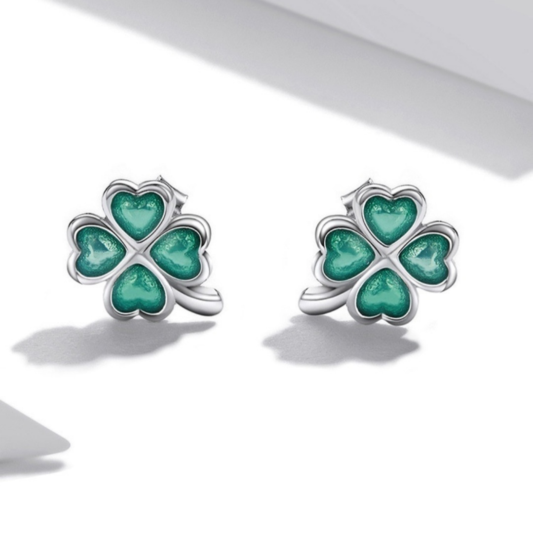 White Gold Plated Textured Green Dripping Lucky Stud Earrings