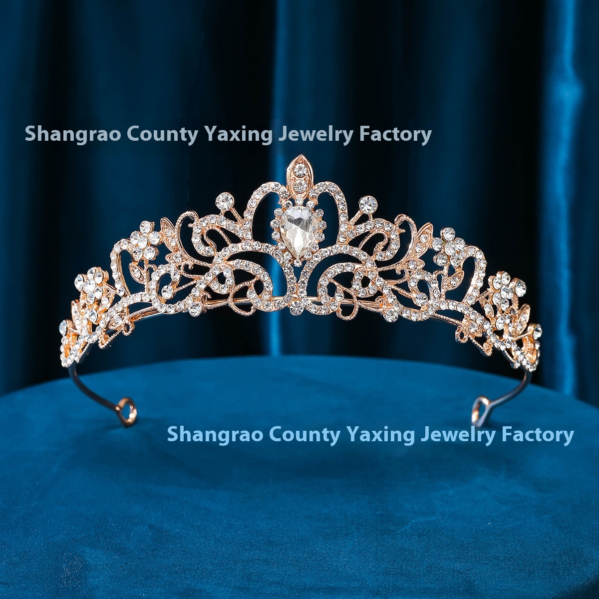 Electroplated Alloy Women's Semicircle Crown With Diamond 11