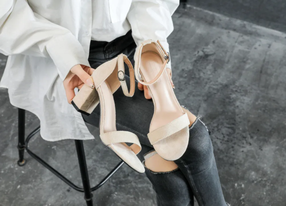 Chunky Heel Ankle-strap Plus Size Plus-sized Women's Shoes - Apricot