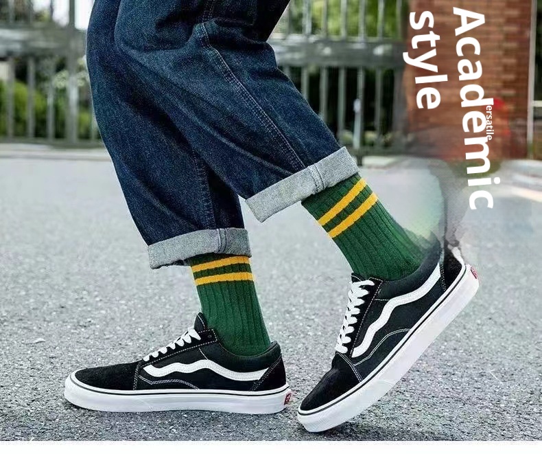 Men's Mid-calf Autumn And Winter Sweat Absorbing And Deodorant Socks