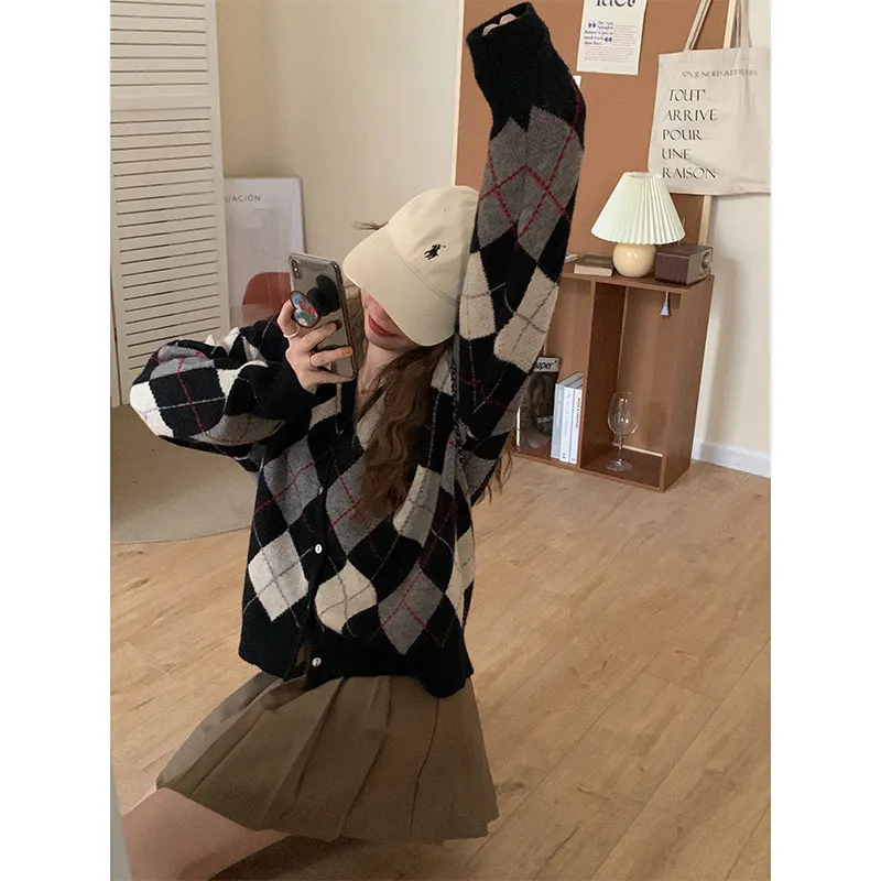 Internet Hot Sweater Women's Retro Diamond Sweater - Black