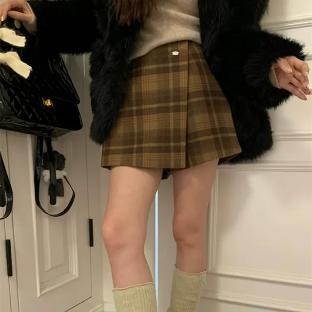 Winter Plaid Woolen Pants And Skirts To Prevent Exposure, Lazy A line Short Skirts And Shorts Khaki - Shop at LoveMi