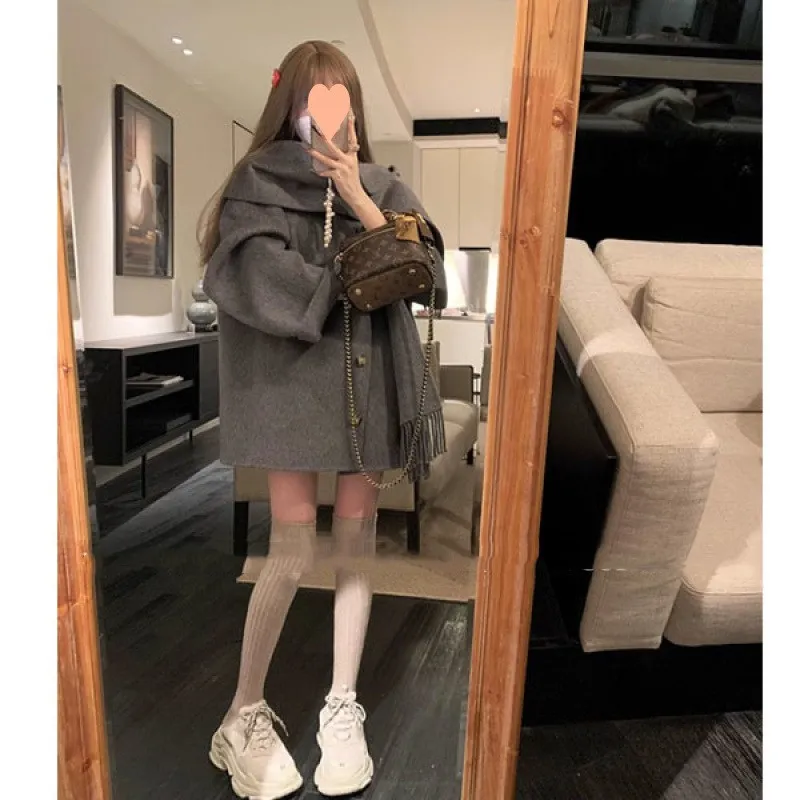 Gold Cloak Loose-fitting Tassel Woolen Coat - Gray