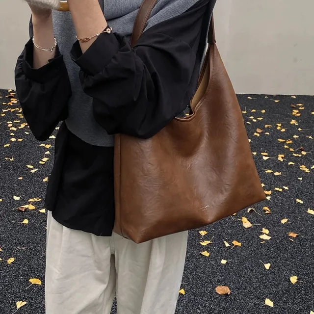 High end Large Capacity Maillard Relaxed Casual Shoulder Tote Bag Brown - Shop at LoveMi