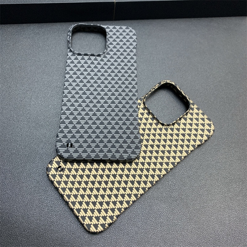 Frameless Triangle Pattern iPhone Case