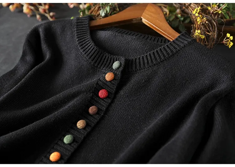 Retro Artistic Coat With Color Buttons Is Loose And Casual - Black