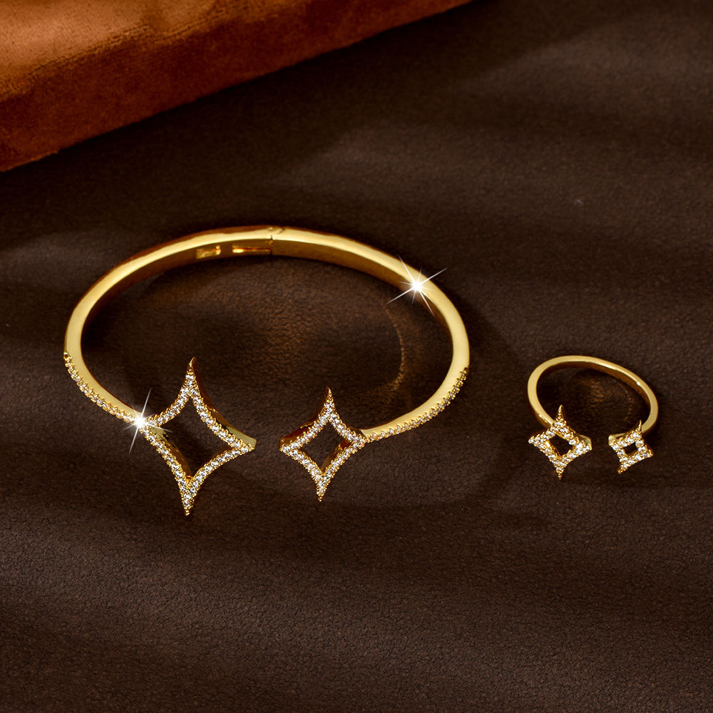 Bracelet en forme d'étoile — Élégance et charme - image 1