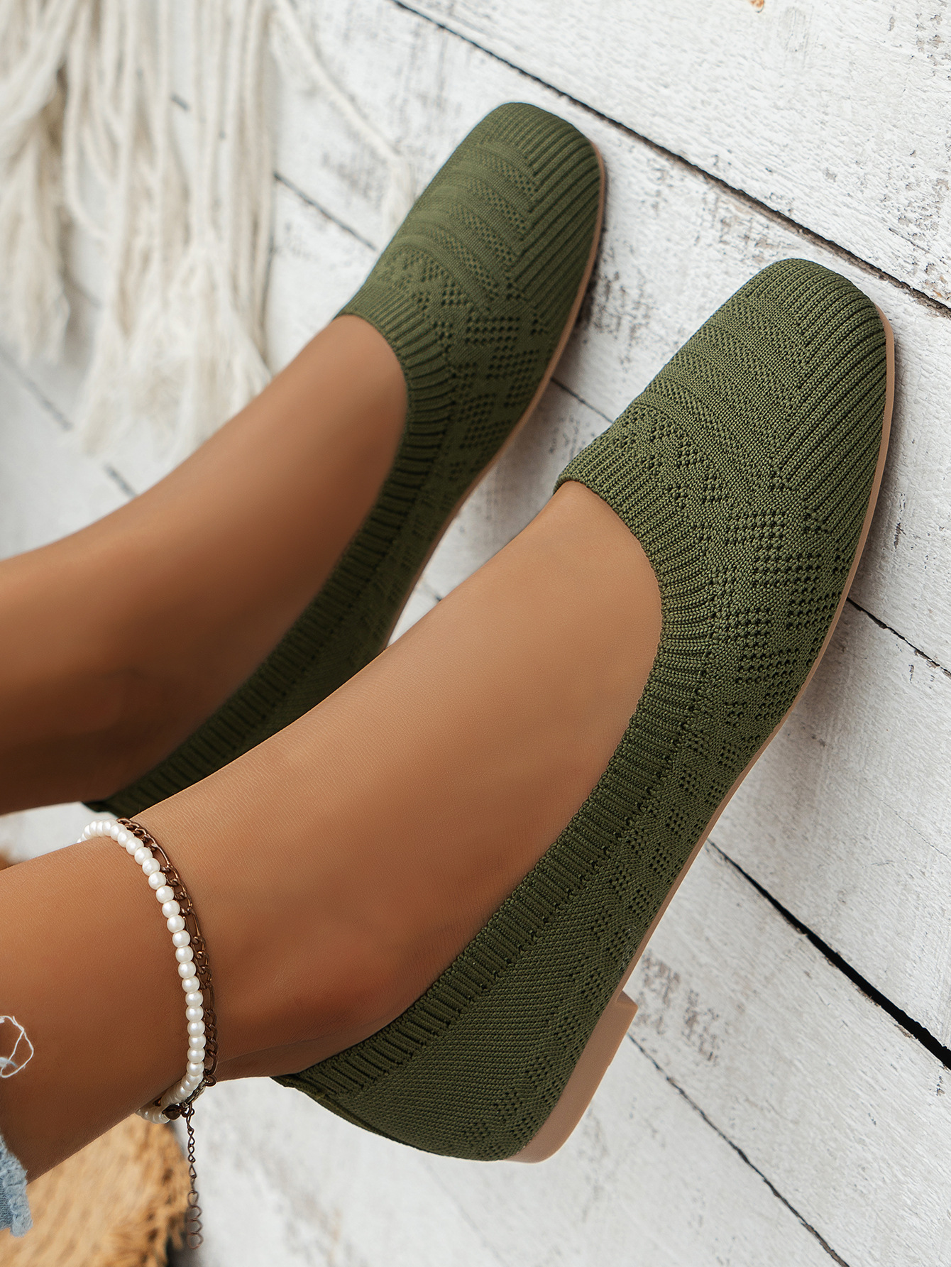 Women’s Knitted Slip-On Shoes