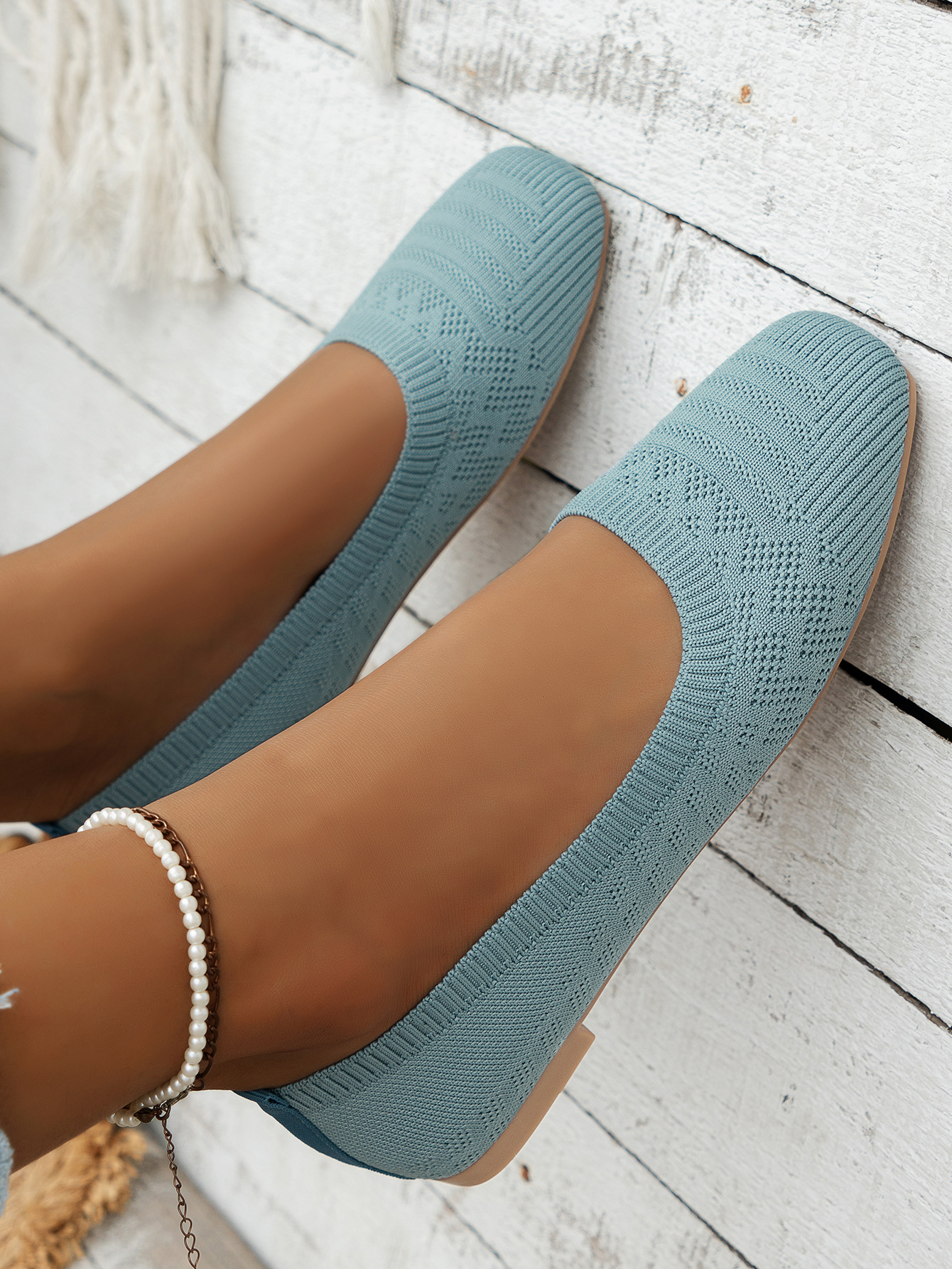 Women’s Knitted Slip-On Shoes