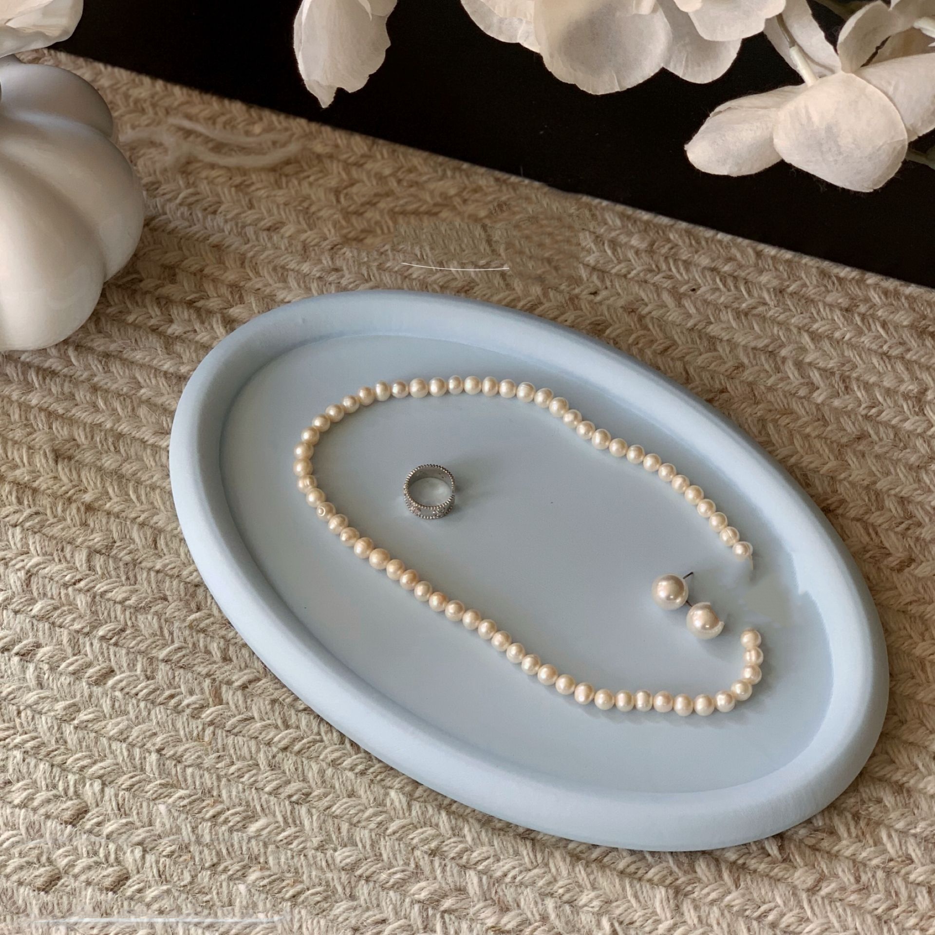 No Oval Disk No 3