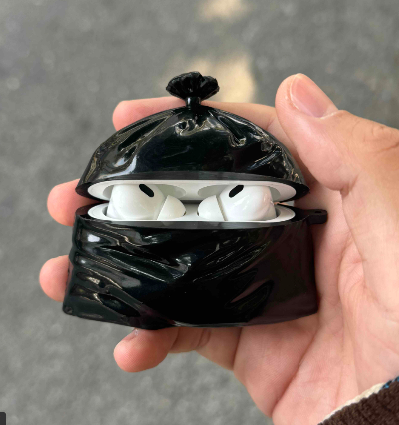 Original Black Silicone Trash Bag Earphone Case 3