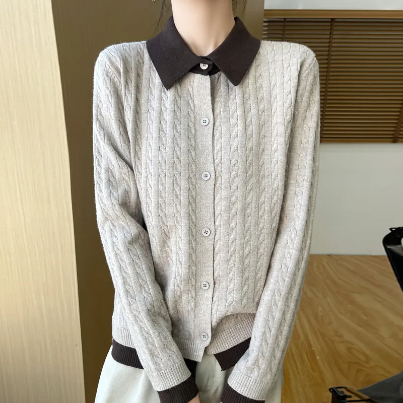 Women's Contrast Color Fashion Slim-fit Cashmere Lapel Sweater - Camel