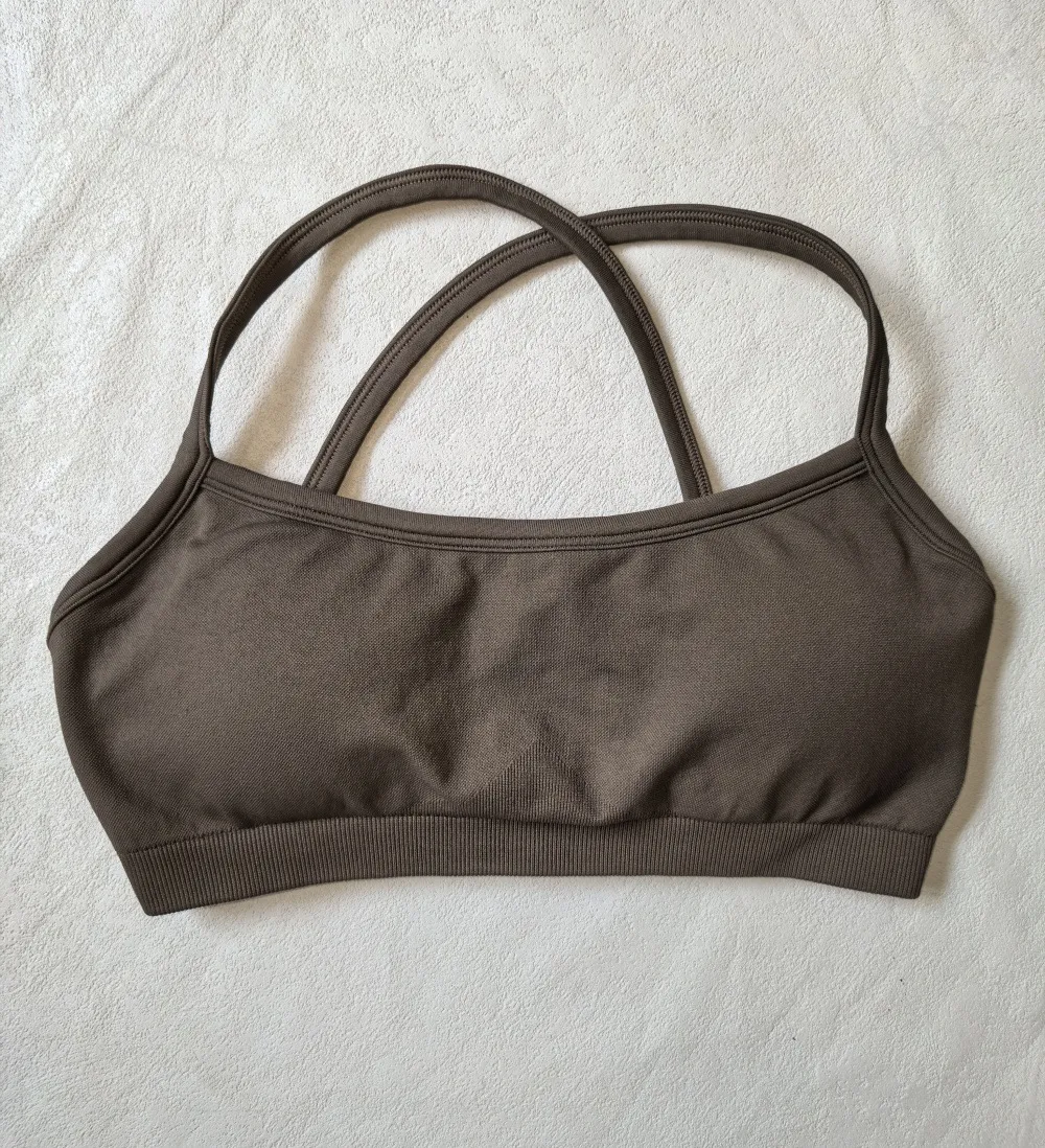 Halter Backless Bra High Waist Peach Sports Shorts Suit - Coffee