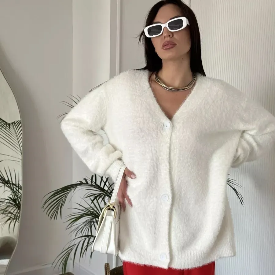 European And American New Loose V-neck Casual Sweater Women - White