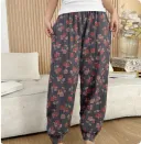 235107 Black Rose