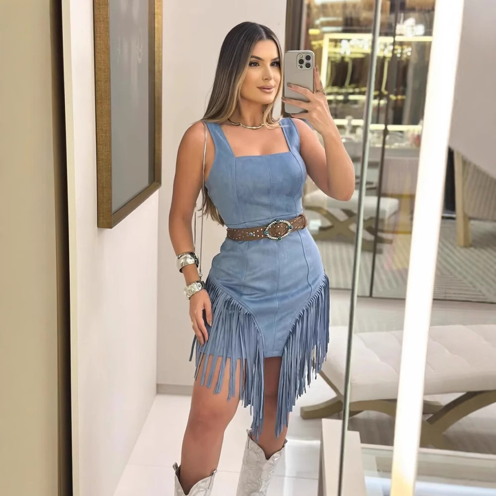 Buy Women's Clothing Online | Buy Trending Dresses for Women