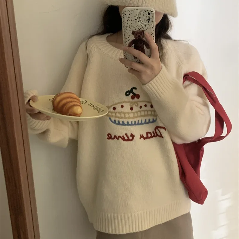 Cake Round Neck Embroidered Sweater Women Versatile - Creamy White