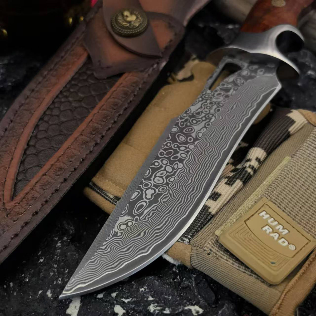 Outdoor Straight Knife Damascus Steel