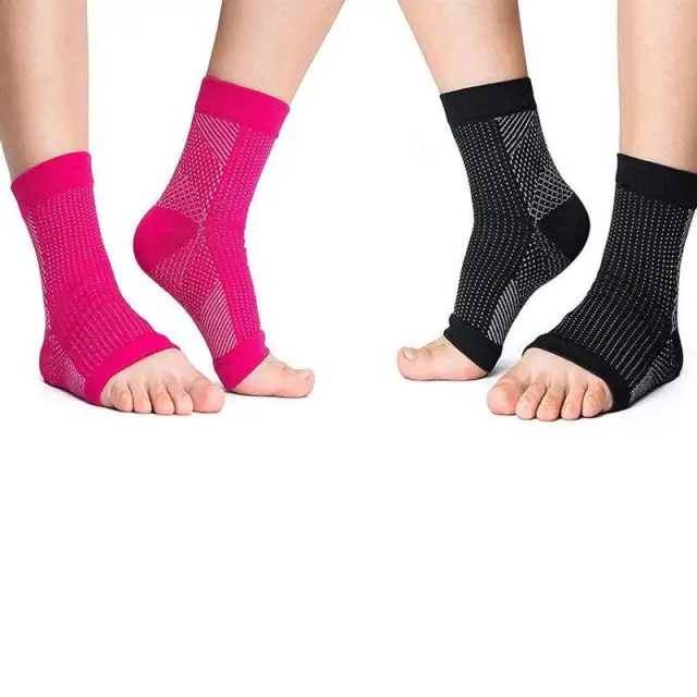 Portable And Simple Foot Protection Outdoor Sports Compression Socks Black Red - Shop at LoveMi