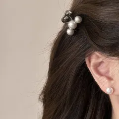 Grey Cherry Pearl Small Claw Clip Women's New High-end - Three Pearl Grey - View 1