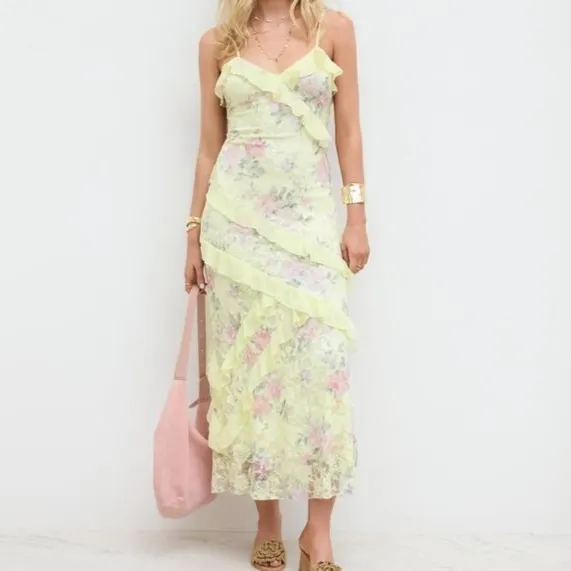 Ladies Lace Collar Floral Hem Long Dress - Yellow