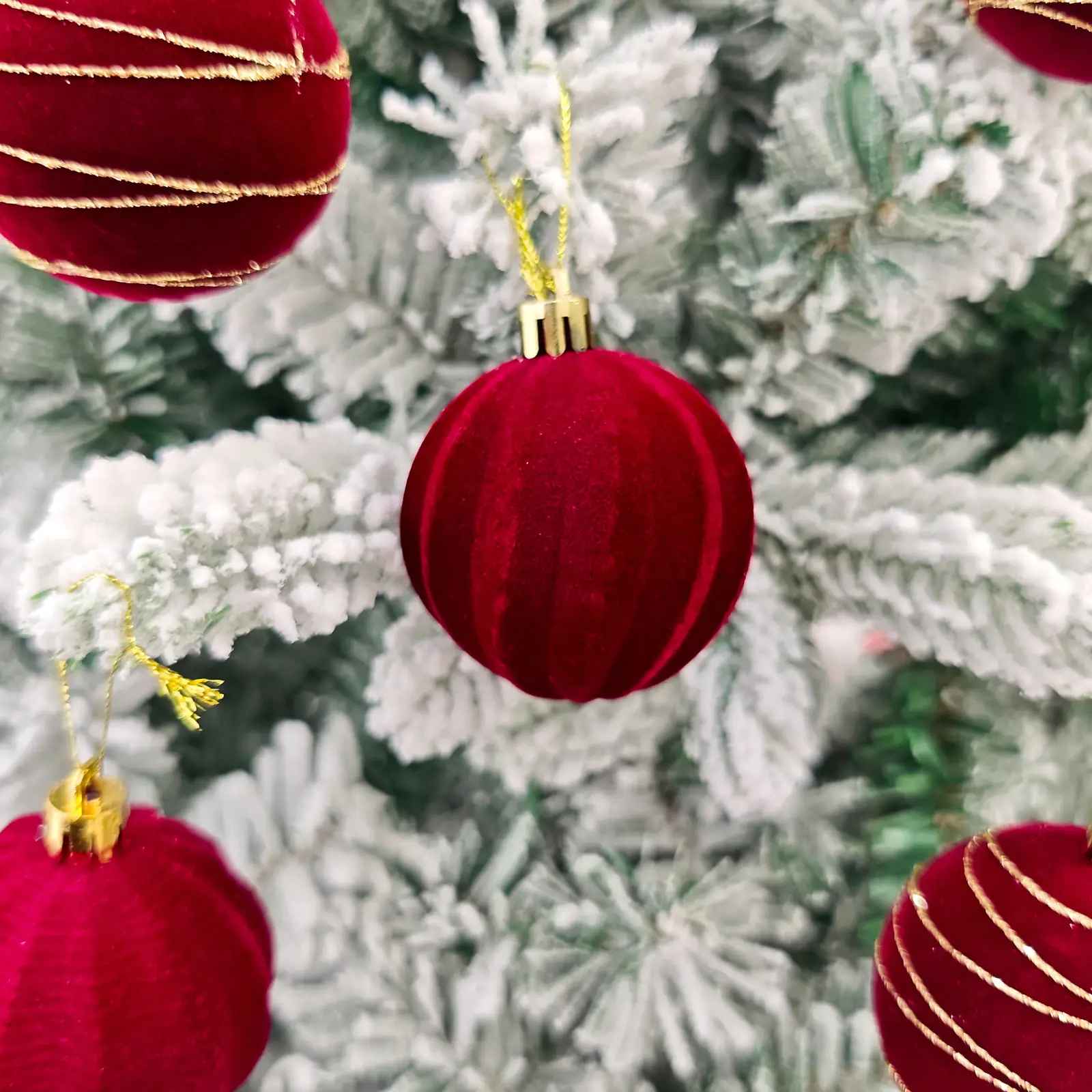 6cm 30 Christmas Decorations Electroplated Plastic Painted Ball Christmas Ball Set Round Ball Pendant